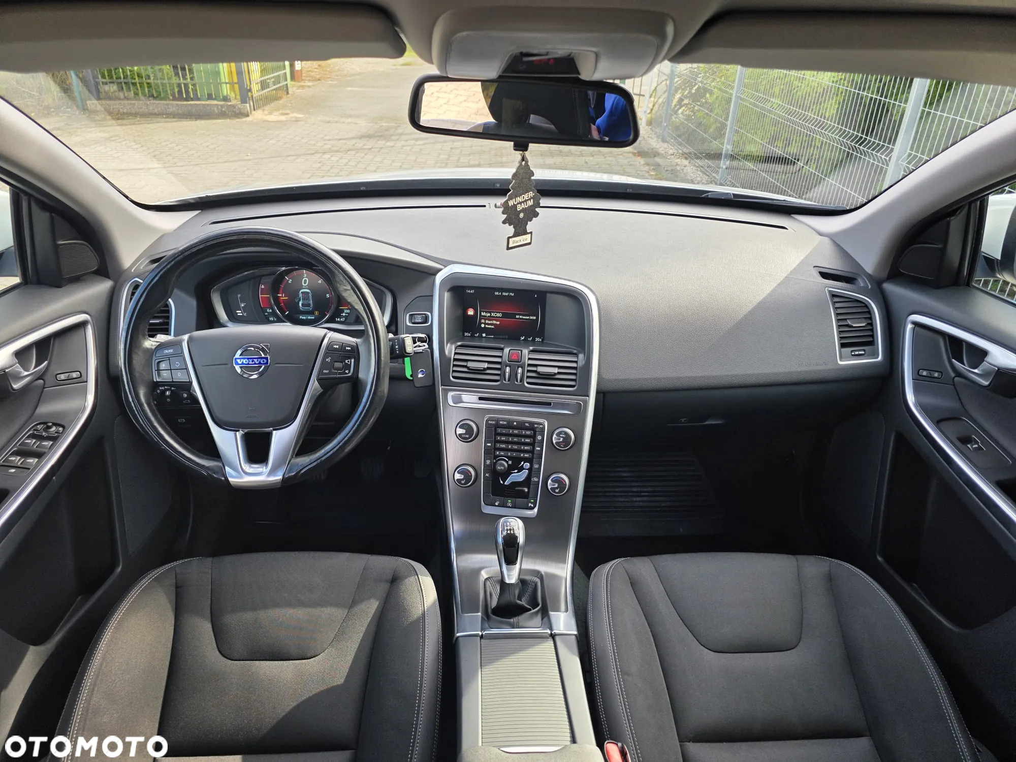 Volvo XC 60 D4 Momentum - 16