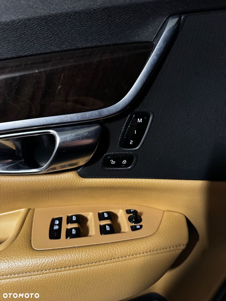 Volvo S90 T6 AWD Momentum - 9