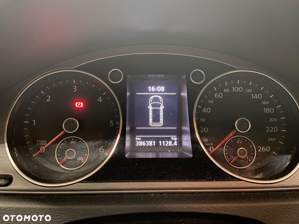 Volkswagen Passat Variant 2.0 TDI DPF Comfortline - 7