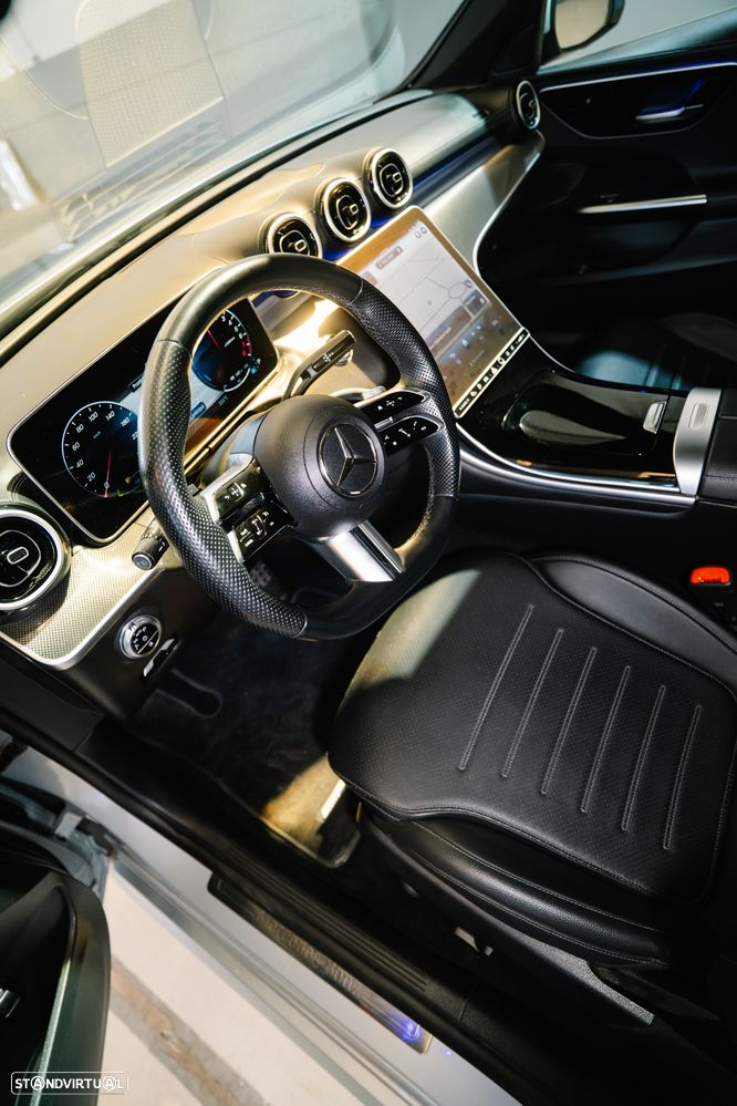 Mercedes-Benz C 300 e AMG Line - 16