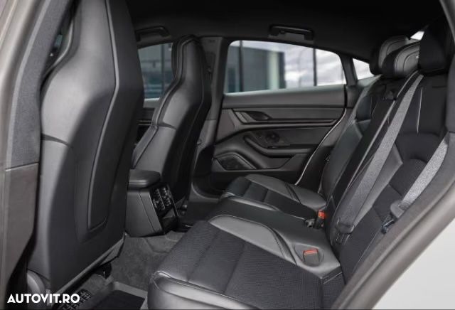 Porsche Taycan Performancebatterie Plus - 26
