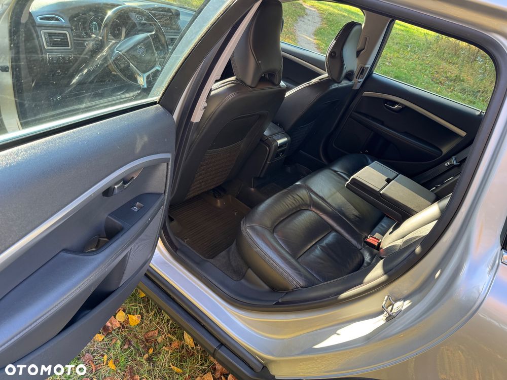 Volvo XC 70 - 5