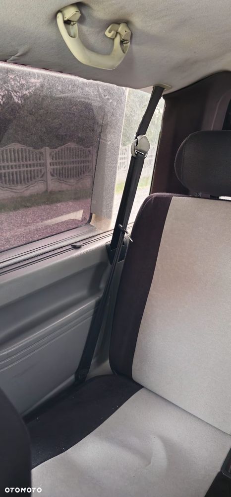 Volkswagen Caravelle L1 - 13