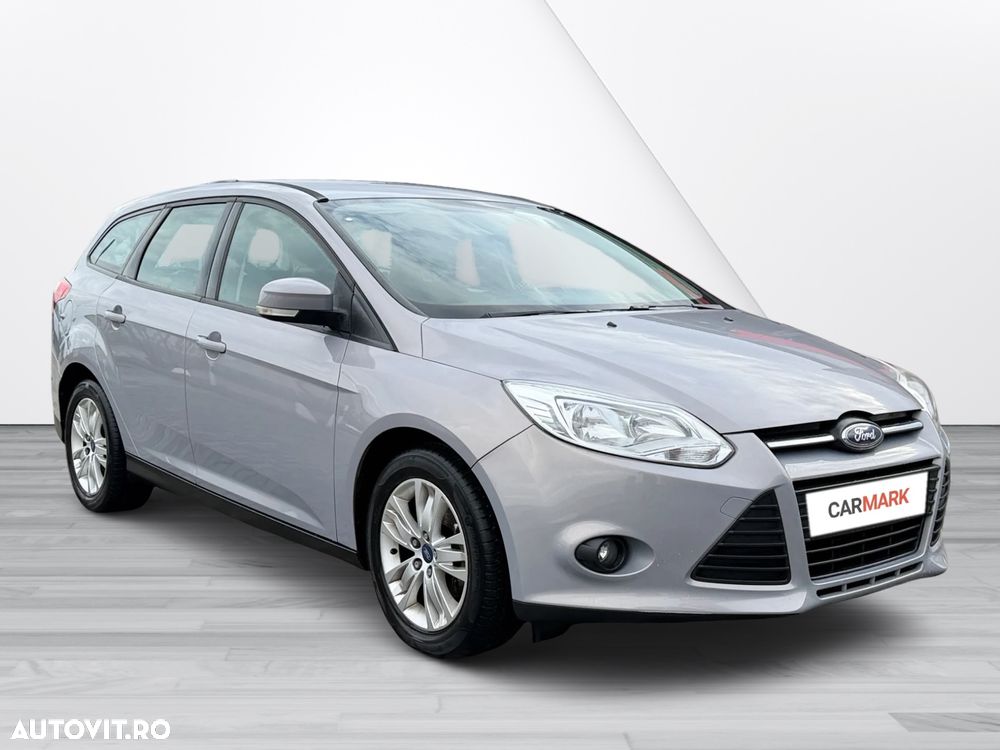 Ford Focus 1.6 TDCI DPF Ambiente - 2