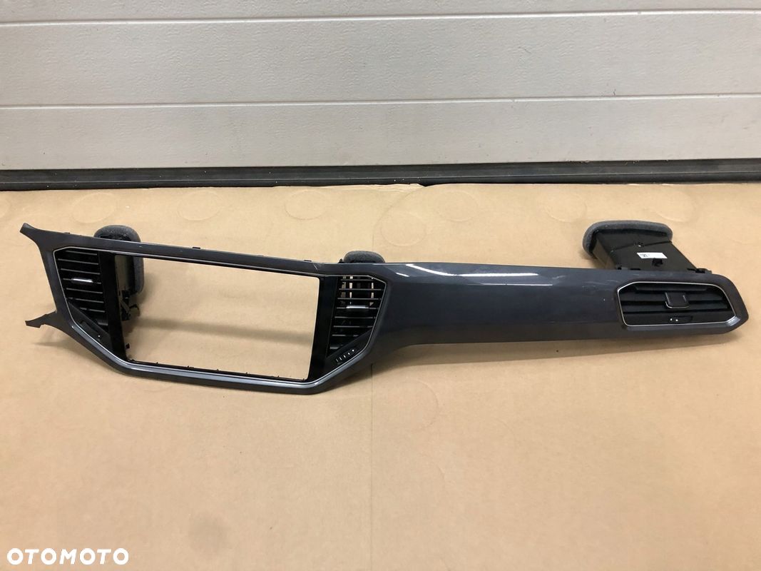 DEKOR KONSOLA VW TROC RAMKA WLOT POWIETRZA - 1