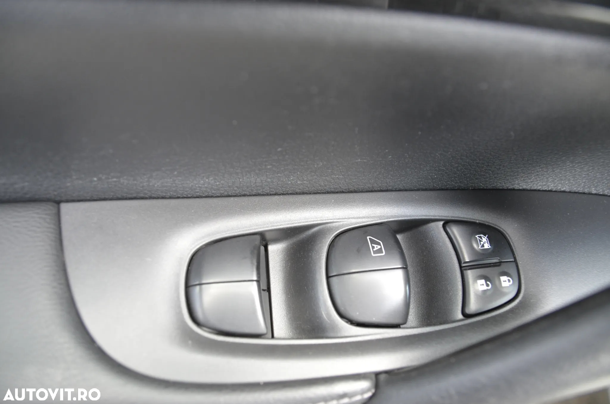 Nissan X-Trail 1.6 dCi Tekna - 20