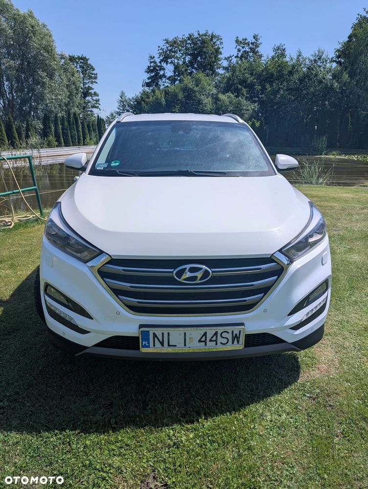 Hyundai Tucson 1.7 CRDI BlueDrive Style 2WD - 1