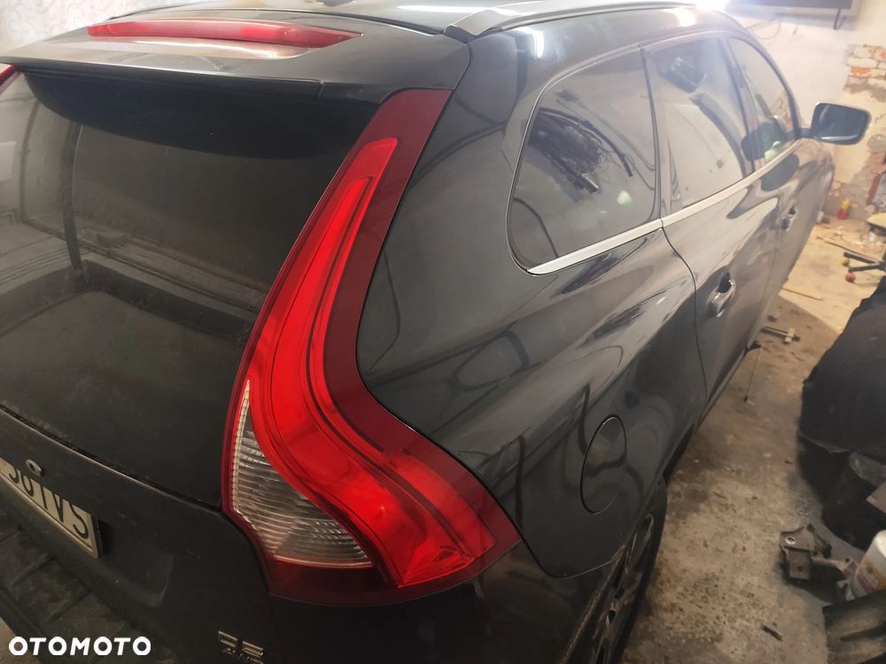 Volvo XC 60 D5 AWD Summum - 2