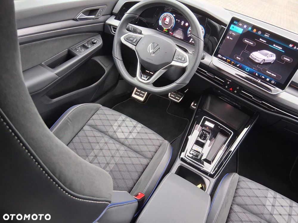 Volkswagen Golf - 19