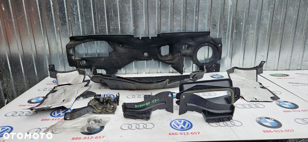 Dodge Durango III LIFT 2017-  Osłona podszybia Ścianka grodziowa Grodź Wygłuszenie ściany grodziowej - 1