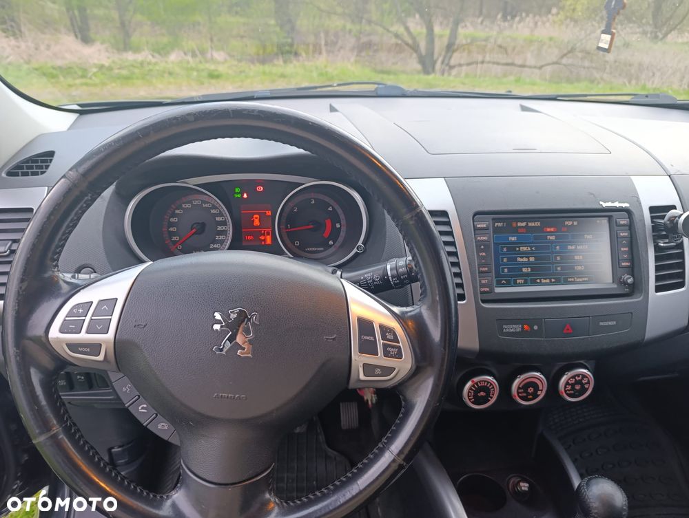 Peugeot 4007 2.2HDi Premium - 19