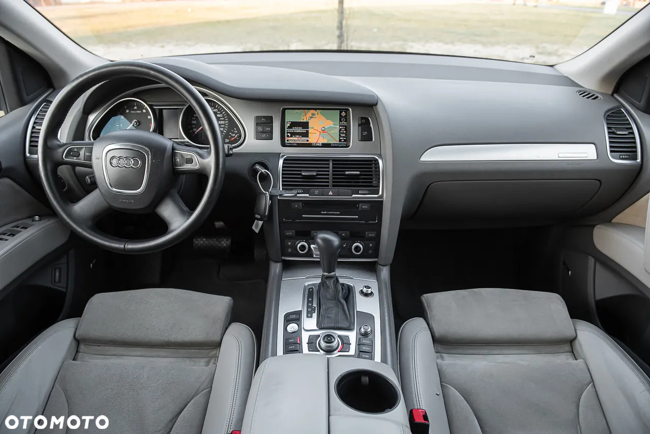 Audi Q7 4.2 FSI Quattro Tiptronic - 7