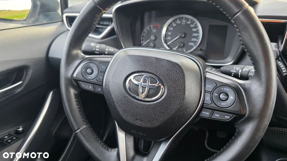 Toyota Corolla 1.8 Hybrid - 22