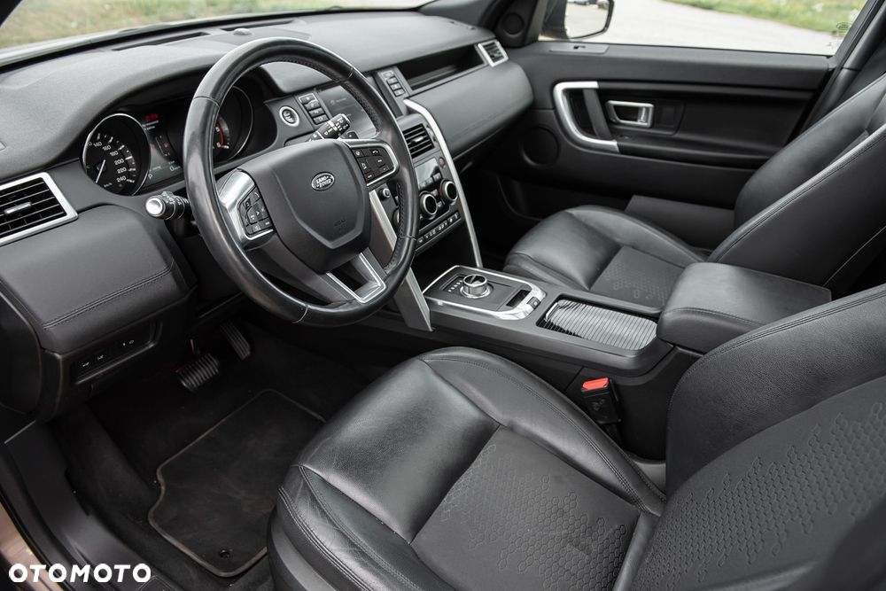Land Rover Discovery Sport - 15
