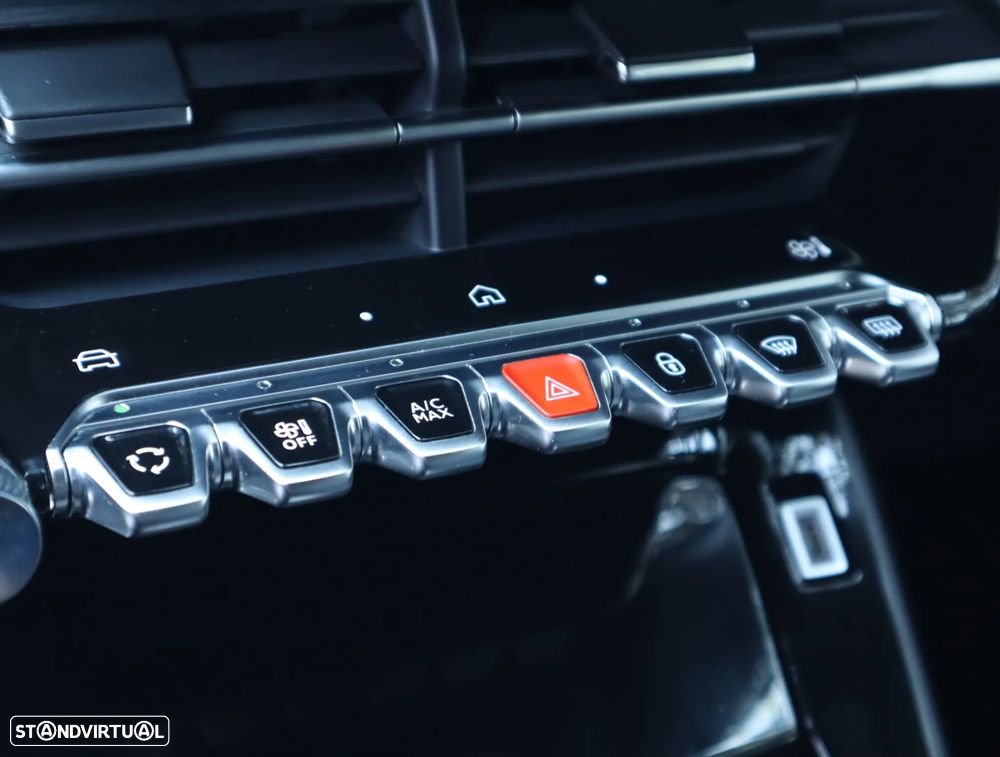Peugeot 2008 1.2 PureTech Allure Pack EAT8 - 53