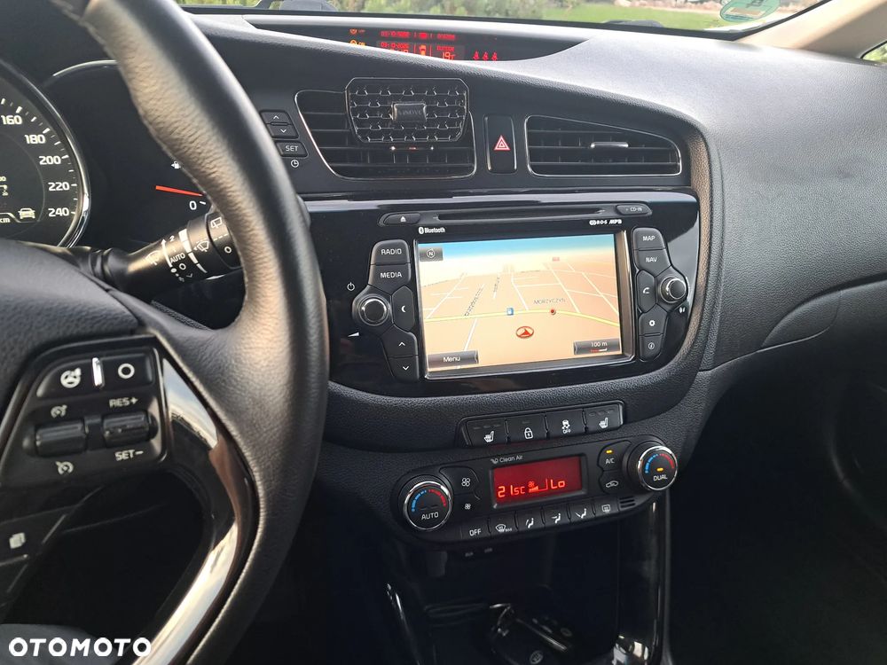 Kia Ceed - 17