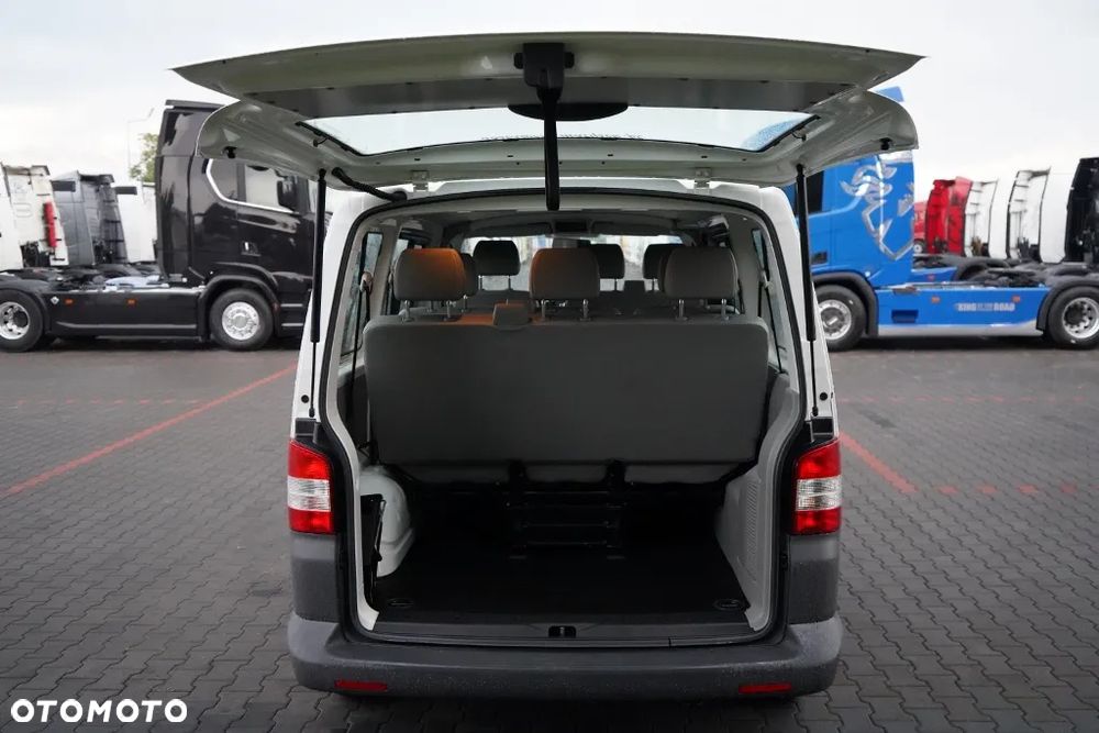 Volkswagen TRANSPORTER / T5 / BUS / 9 MIEJSC / SPROWADZONY - 35