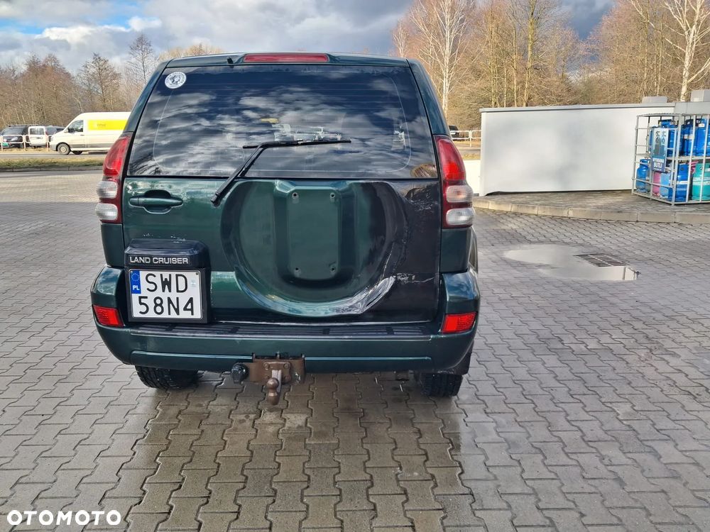 Toyota Land Cruiser - 19
