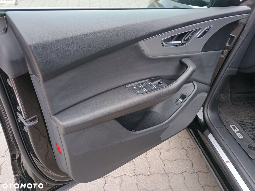 Audi Q8 - 20