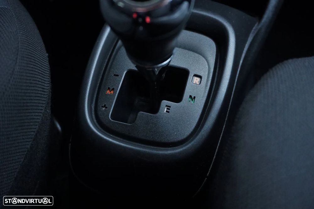 Peugeot 108 1.0 VTi Active ETG5 - 31