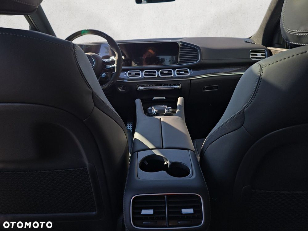 Mercedes-Benz GLE - 13