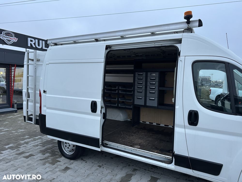 Peugeot Boxer 335 Fourgon  L2H2 MWB HR DSL - 8