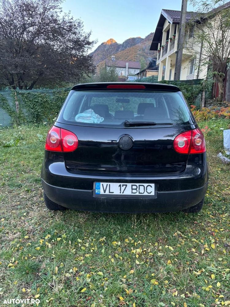 Volkswagen Golf 1.6 Comfortline - 8