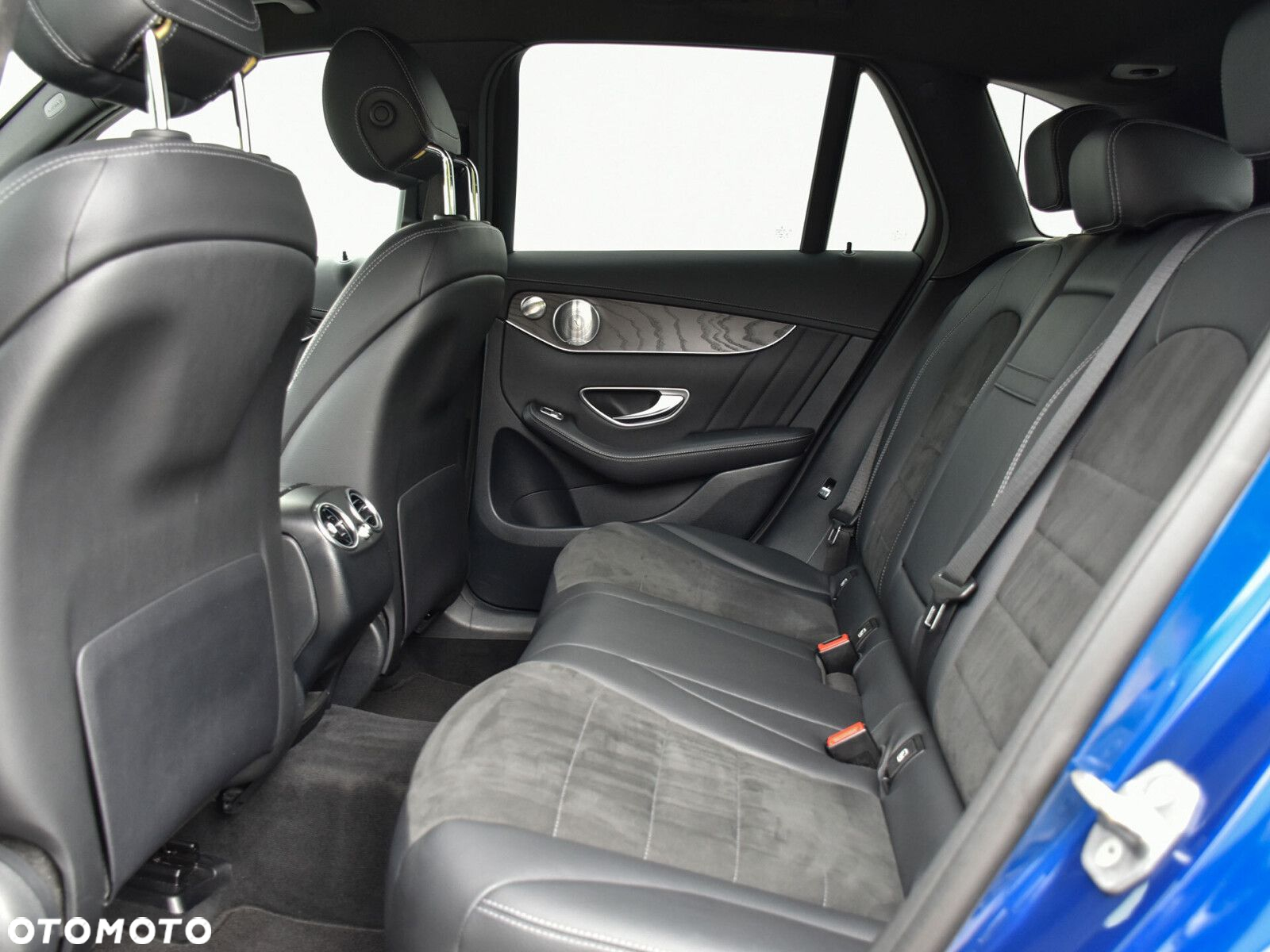 Mercedes-Benz GLC - 20