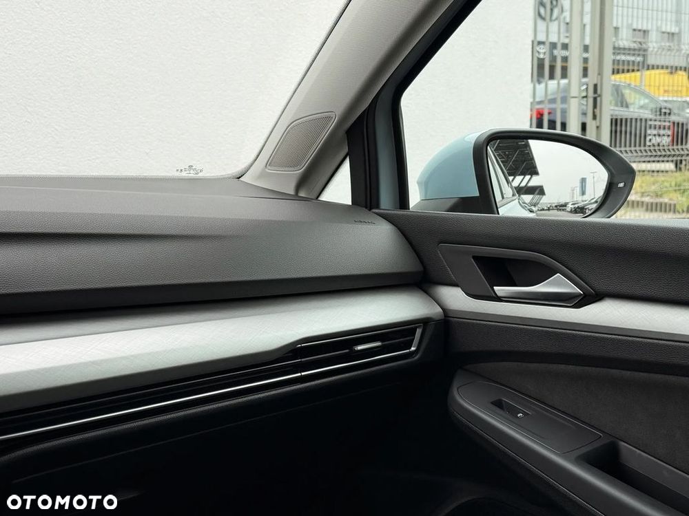 Volkswagen Golf 1.5 TSI Special Edition - 15