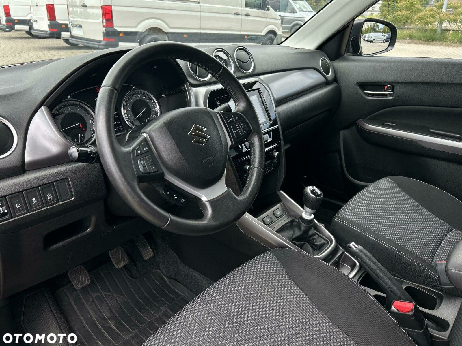 Suzuki Vitara 1.4 Boosterjet Premium 2WD - 9
