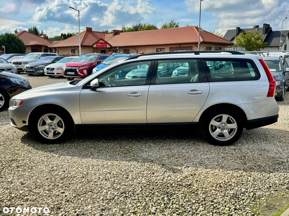 Volvo V70 2.0 Momentum - 2