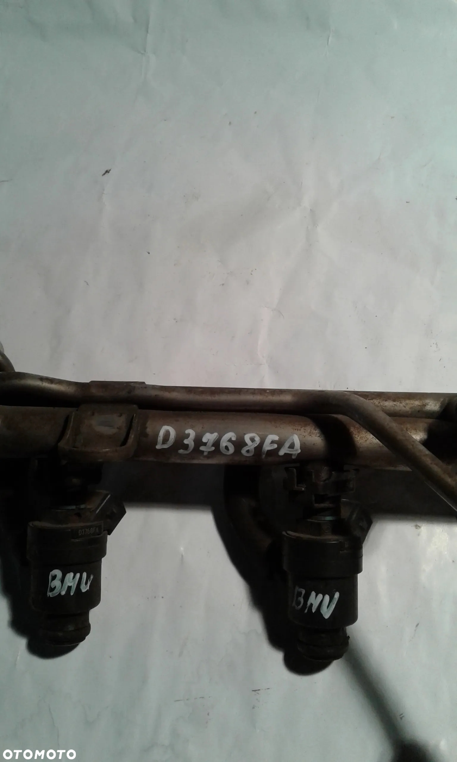 LISTWA WTRYSKOWA BMW E46 1.6 B D3768FA - 2