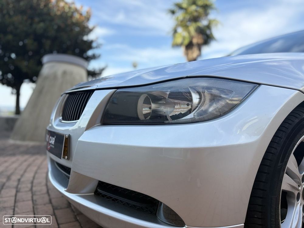 BMW 320 d Exclusive - 8