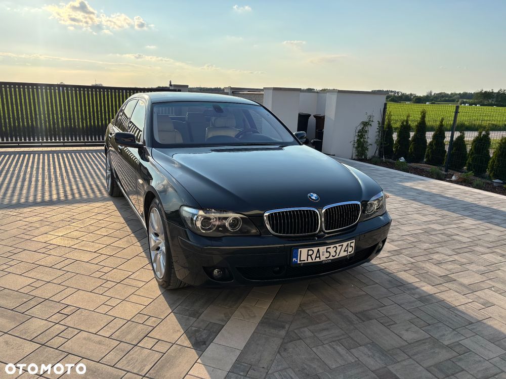 BMW Seria 7 745d - 2