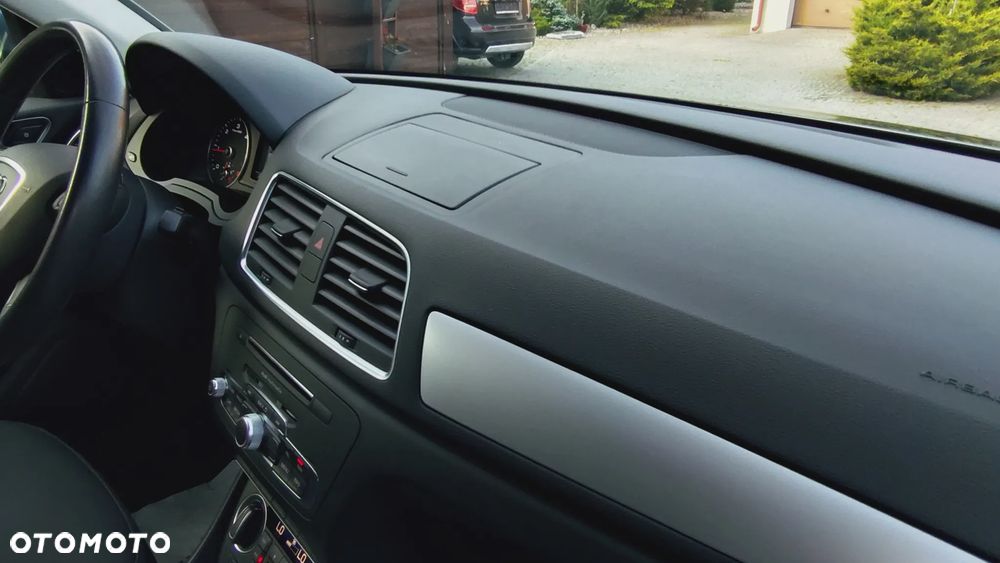 Audi Q3 2.0 TDI - 27