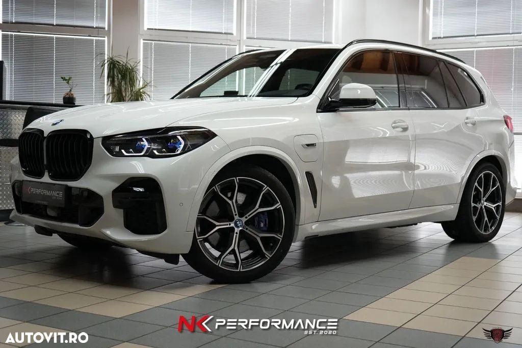 BMW X5 xDrive45e AT PHEV - 1