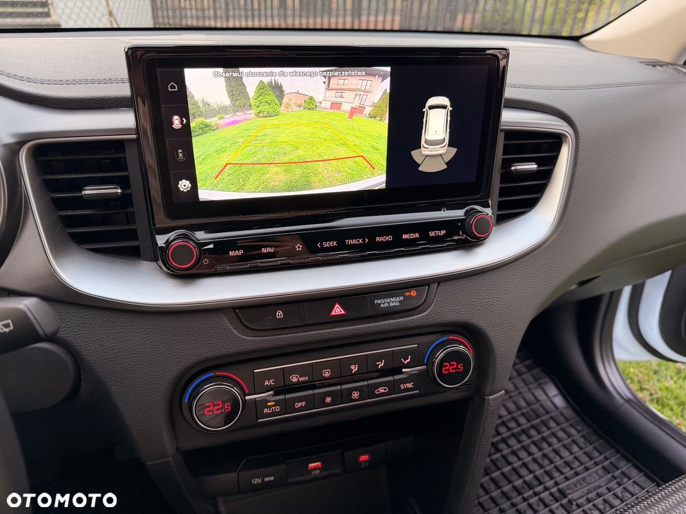 Kia Ceed 1.5 T-GDI M - 13