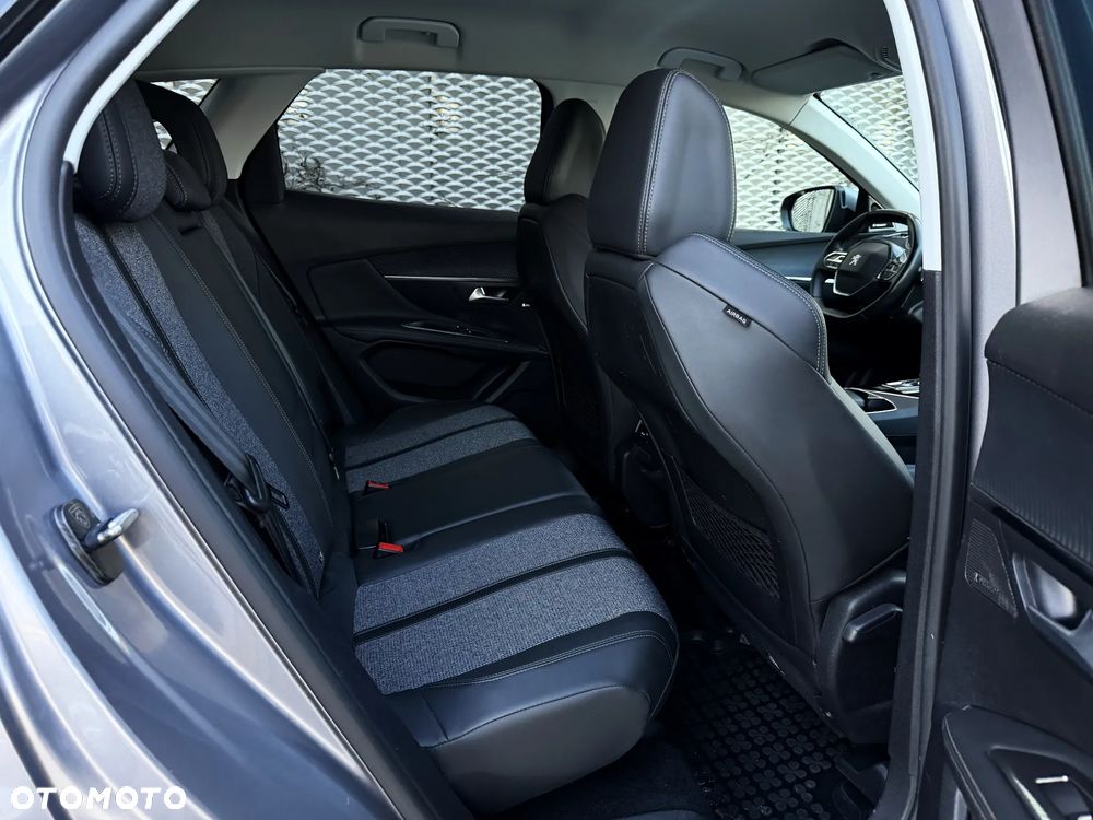 Peugeot 3008 BlueHDi 130 Stop & Start EAT8 Allure - 14