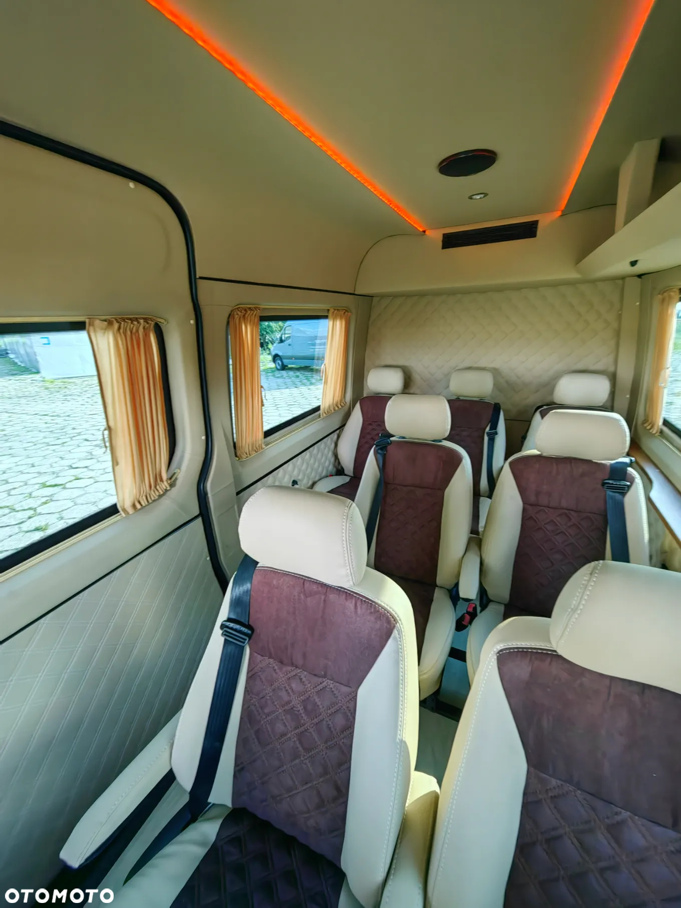 Mercedes-Benz Sprinter - 8