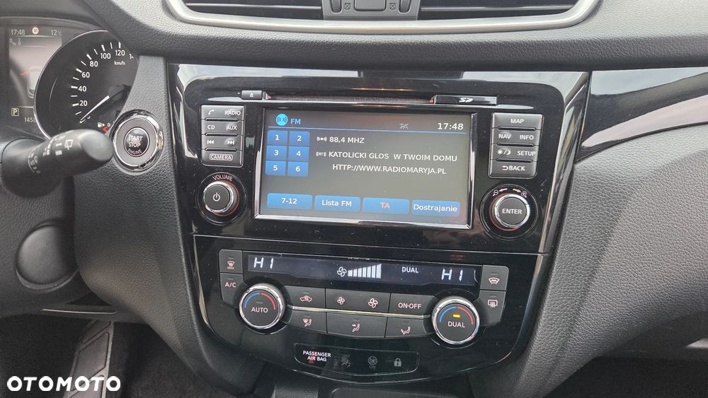 Nissan Qashqai 1.6 DCi Xtronic N-Connecta - 16