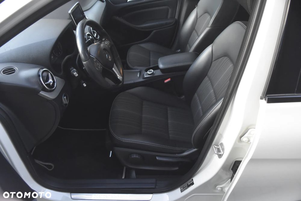 Mercedes-Benz Klasa B - 24