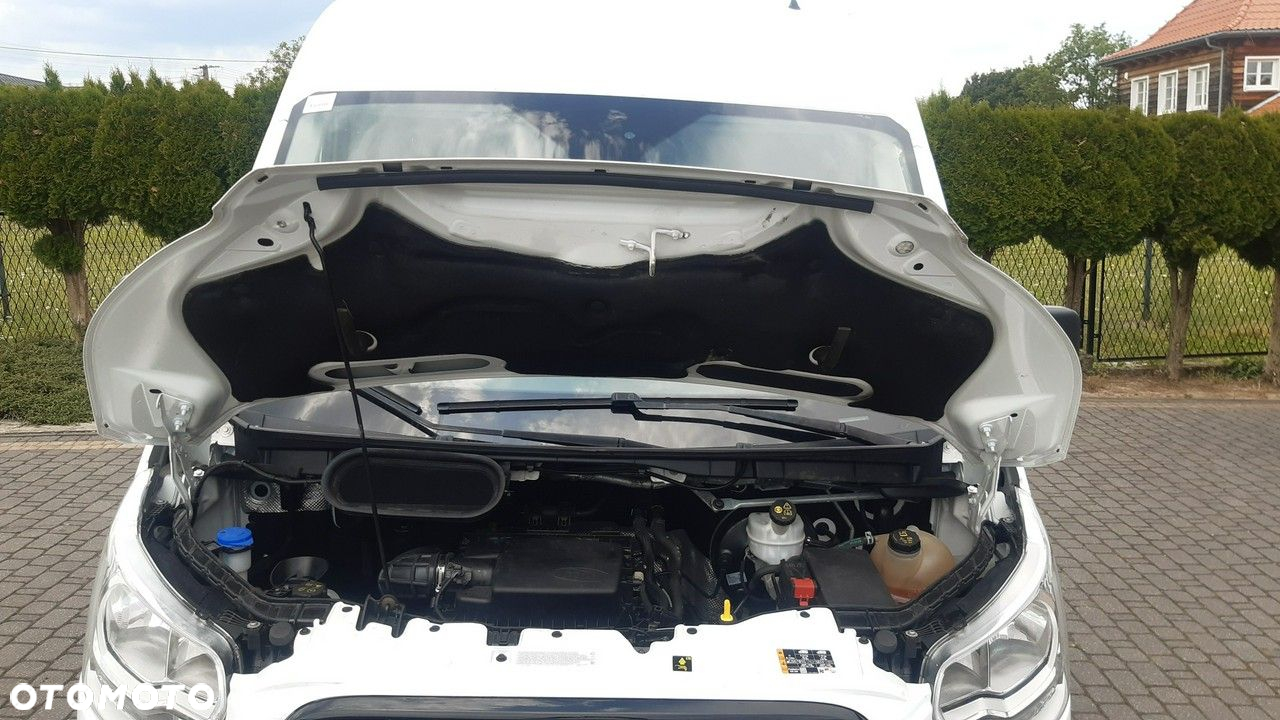 Ford Transit - 9
