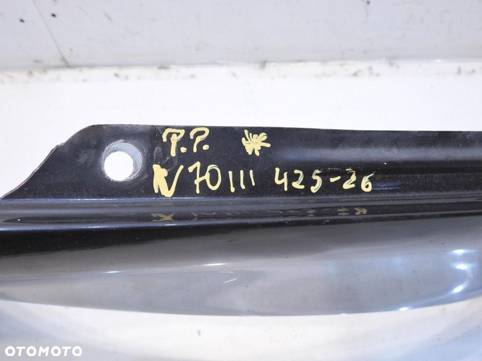 BŁOTNIK PRAWY PRZÓD 425-26 VOLVO V70 III - 2