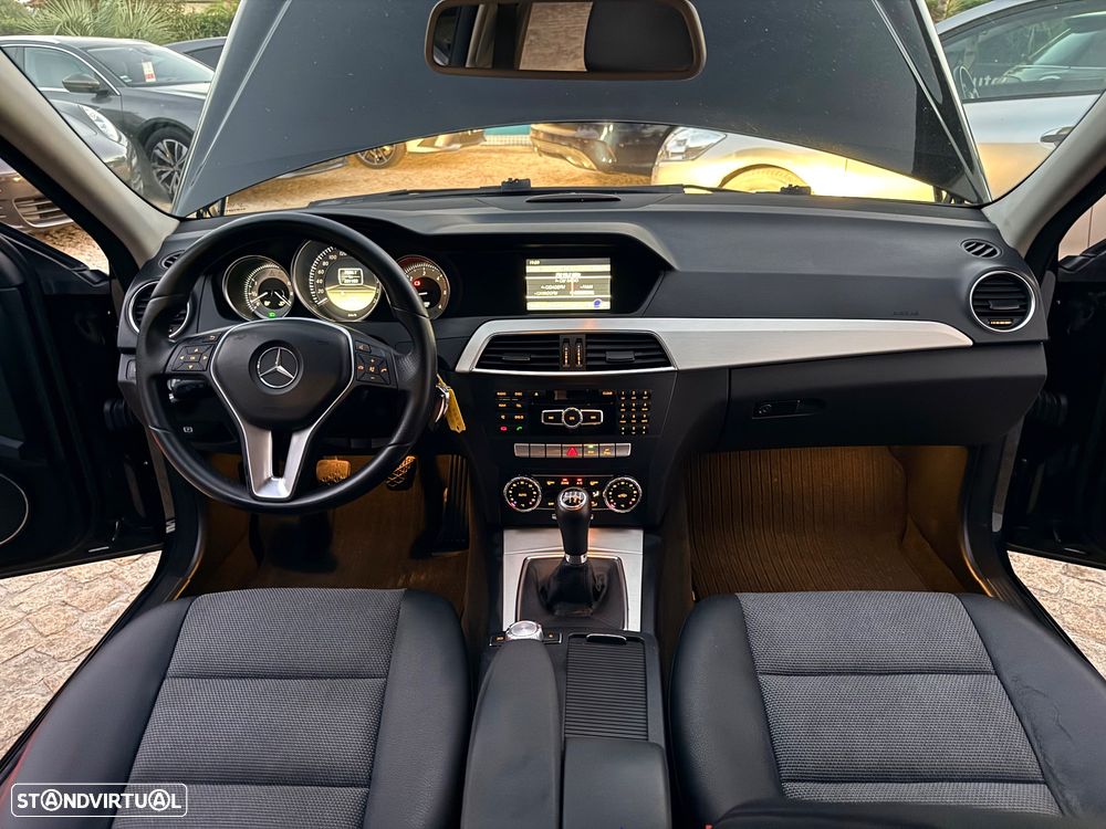Mercedes-Benz C 220 CDi Avantgarde BlueEfficiency - 8