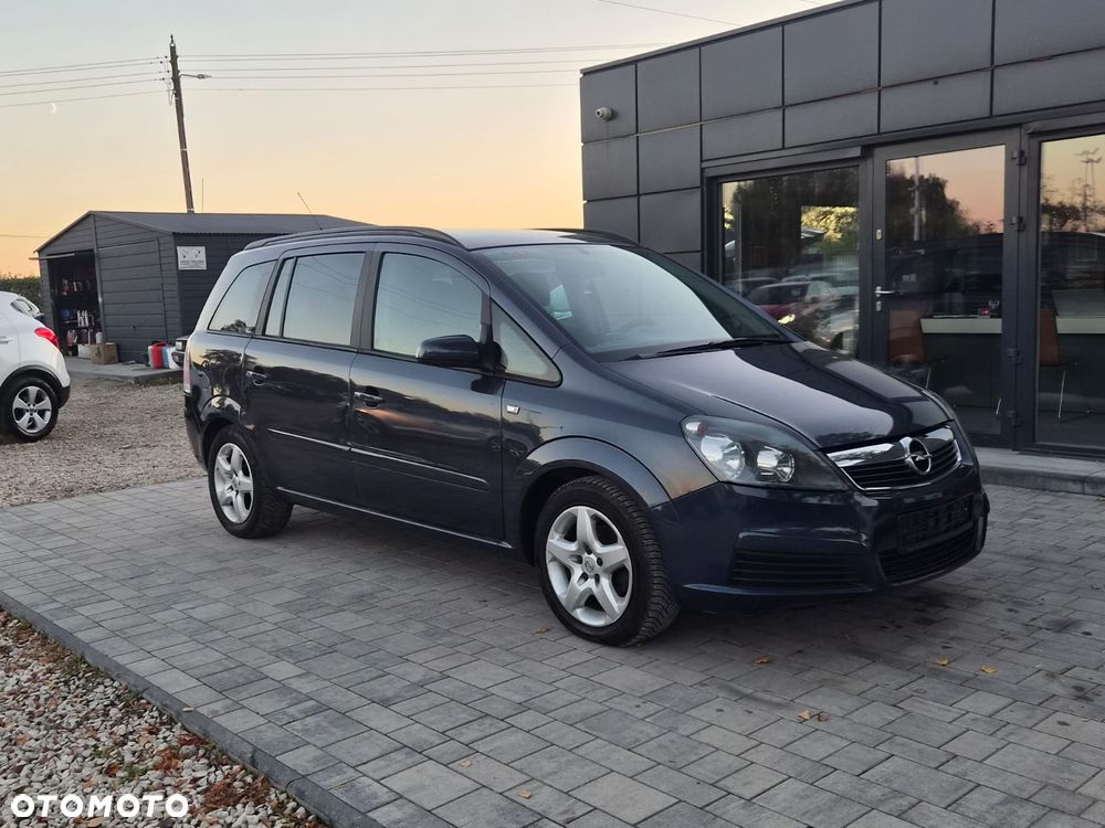 Opel Zafira 2007 photo 2