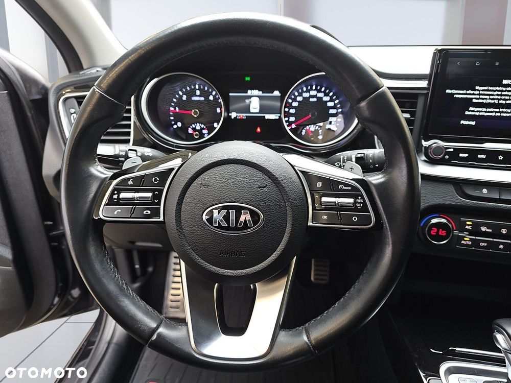 Kia Ceed 1.6 CRDi SCR L DCT - 11