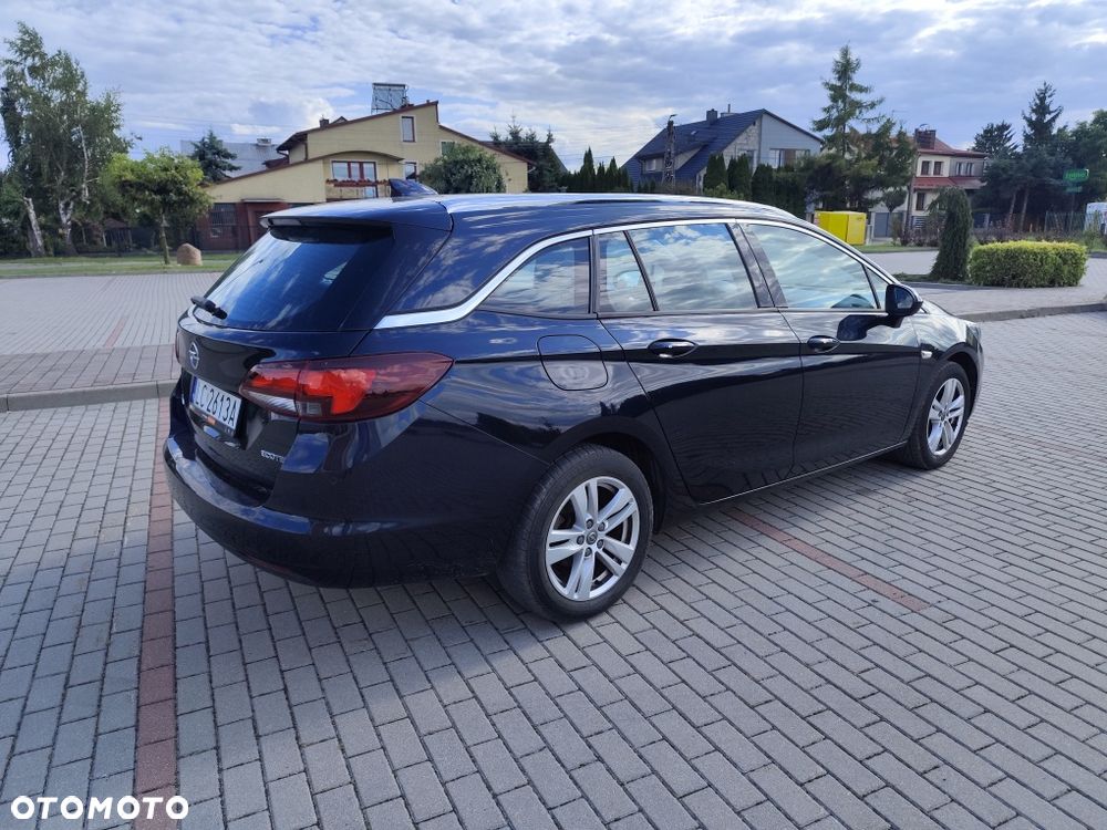 Opel Astra - 3