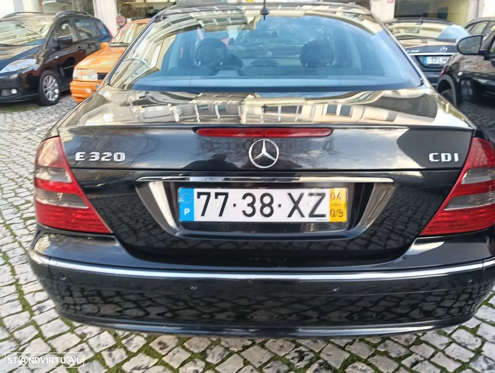 Mercedes-Benz E 320 CDi Avantgarde - 5
