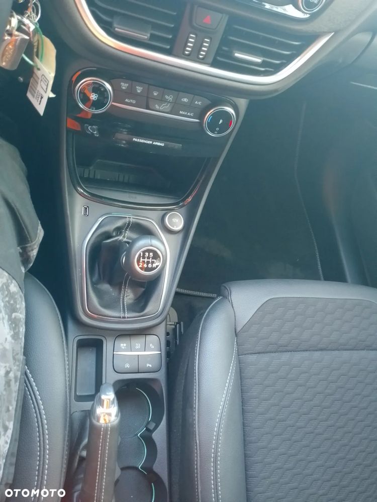 Ford Puma 1.0 EcoBoost Titanium X - 24