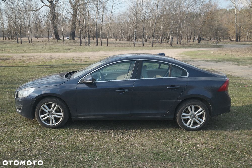 Volvo S60 2.5 T5 - 6
